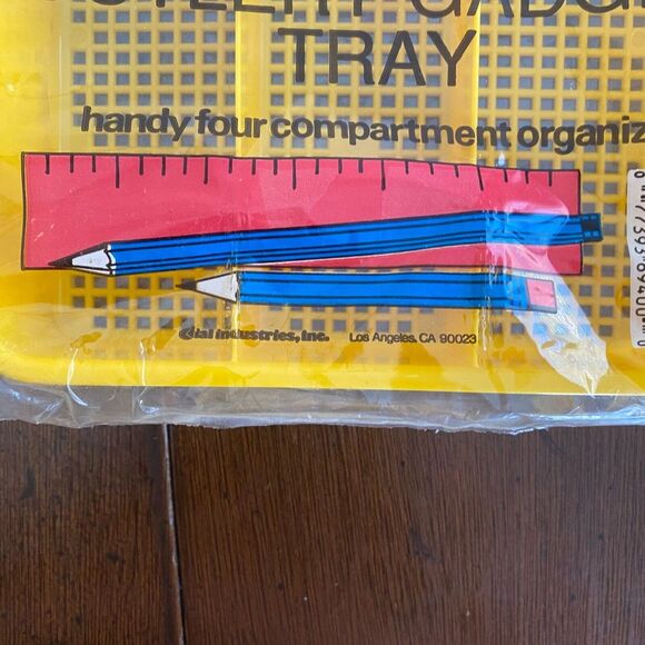 Vintage Cutlery-Gadget Tray 4 Slot Organizer Yellow Tray Plastic Dial Industries - Picture 3 of 5